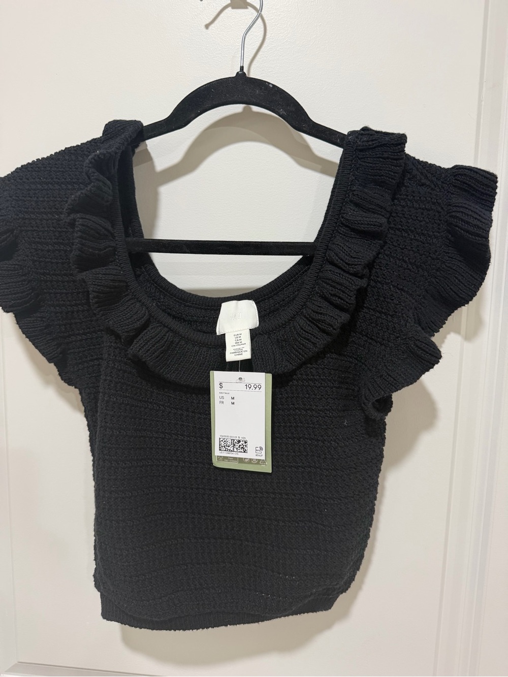 H&M NWT Women’s Ruffled Knit Top - Black